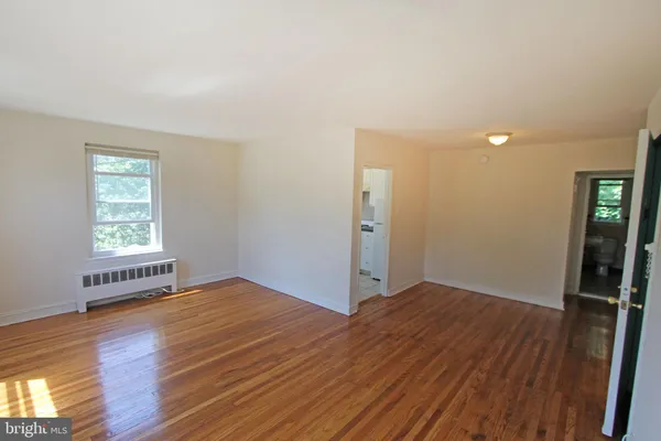 $1,195 | 139 West Tulpehocken Street, Unit H2, Philadelphia, PA 19144