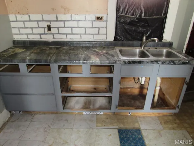 $19,900 | 615 West Lafayette Avenue, Jacksonville, IL 62650