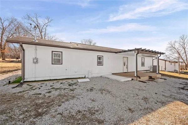 $280,000 | 710 Grant Street, Buckner, MO 64016