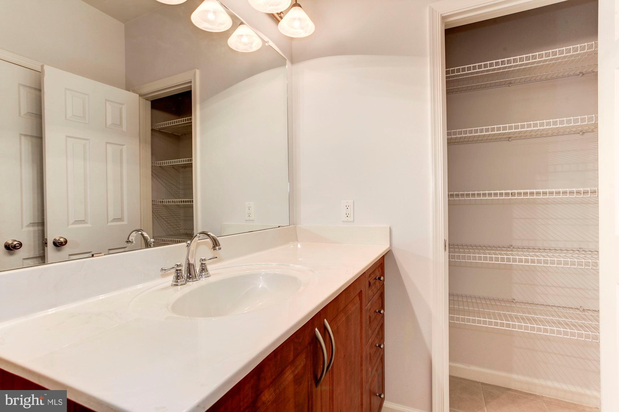 12128 Garden Ridge Lane, Unit 203 Fairfax, VA 22030 - Photo 23 of 40 Master Bathroom