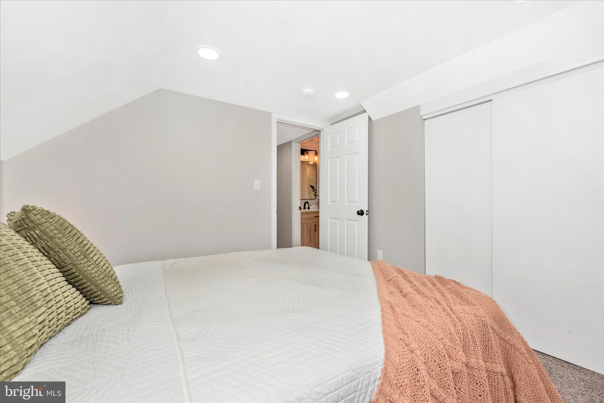 4520 Sykesville Road Finksburg, MD 21048 - Photo 25 of 68 Primary Bedroom