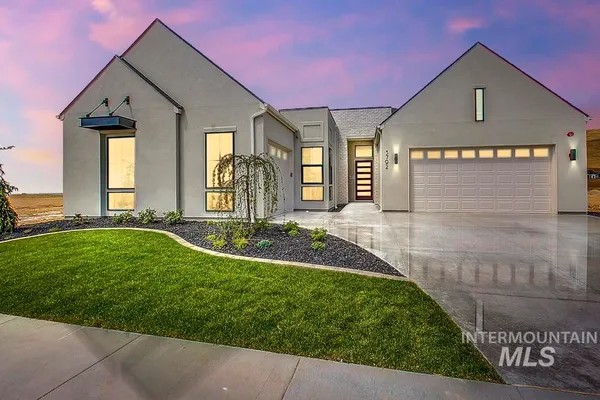 $1,921,033 | 3131 South Glacier Lily Place, Boise, ID 83716