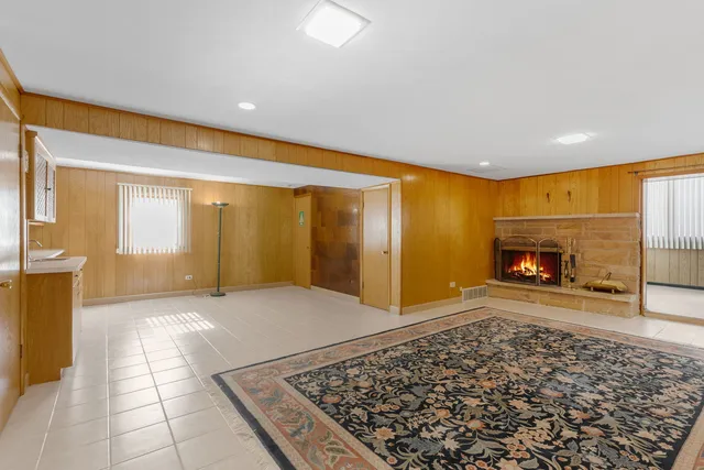 $493,900 | 8556 North Oriole Avenue, Niles, IL 60714