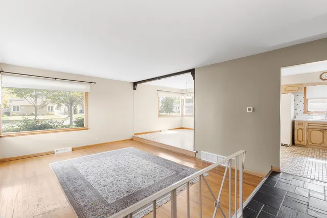 $493,900 | 8556 North Oriole Avenue, Niles, IL 60714