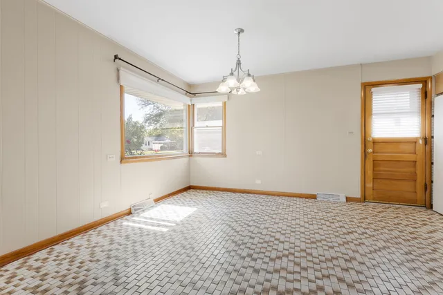 $493,900 | 8556 North Oriole Avenue, Niles, IL 60714