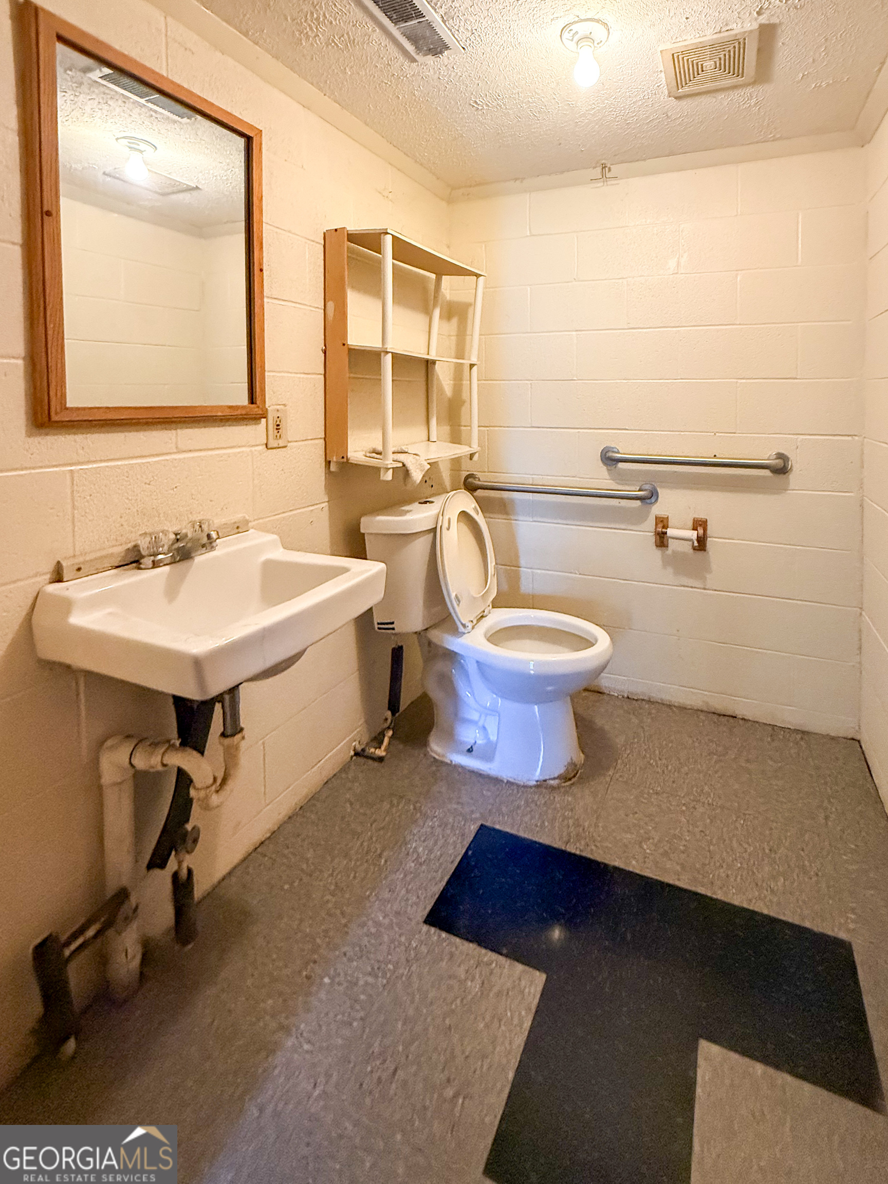 2688 Nub Garland Road Toccoa, GA 30577 - Photo 13 of 39