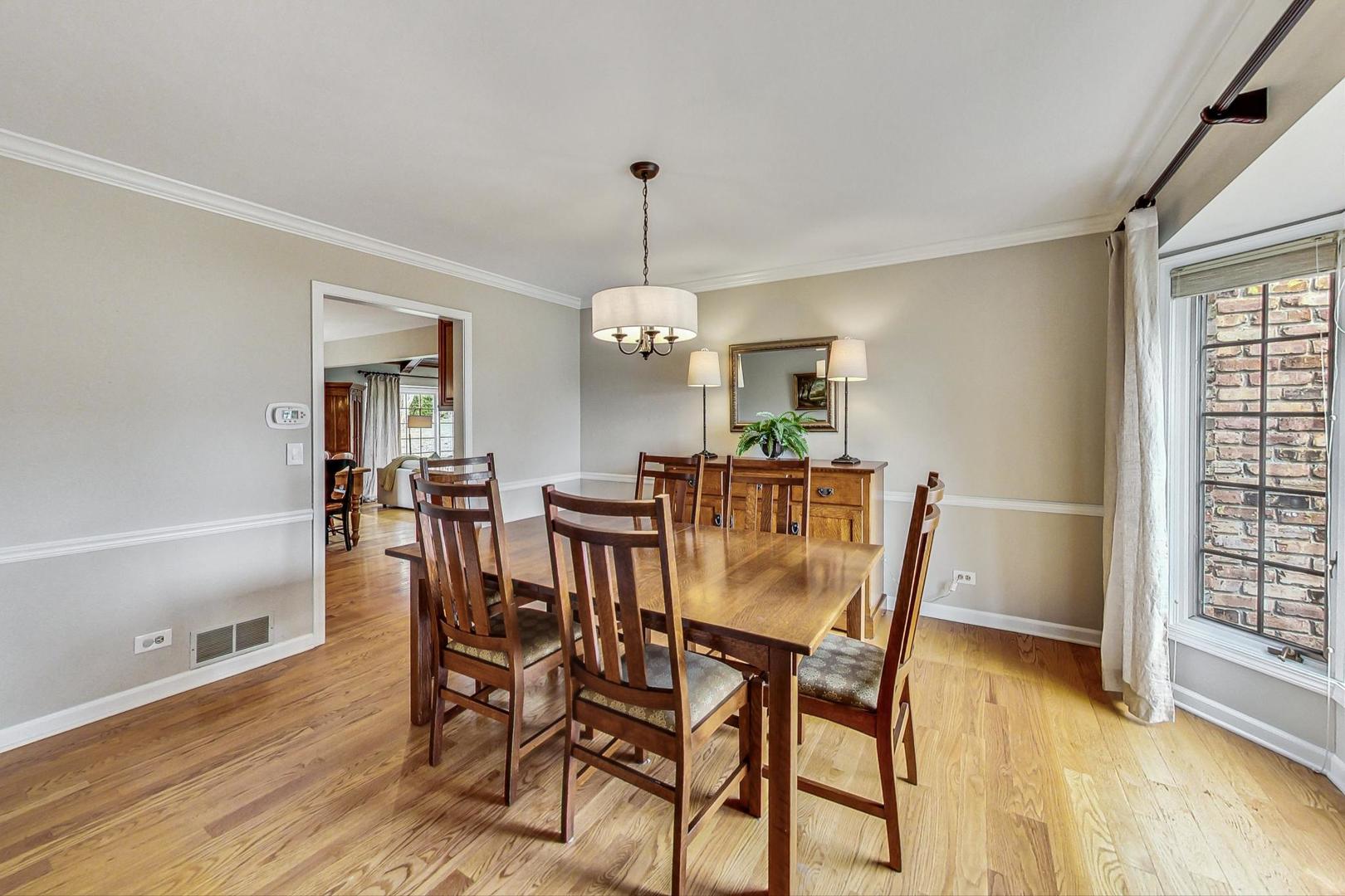 549 60th Place Burr Ridge, IL 60527 - Photo 19 of 66 Gallery Image 19