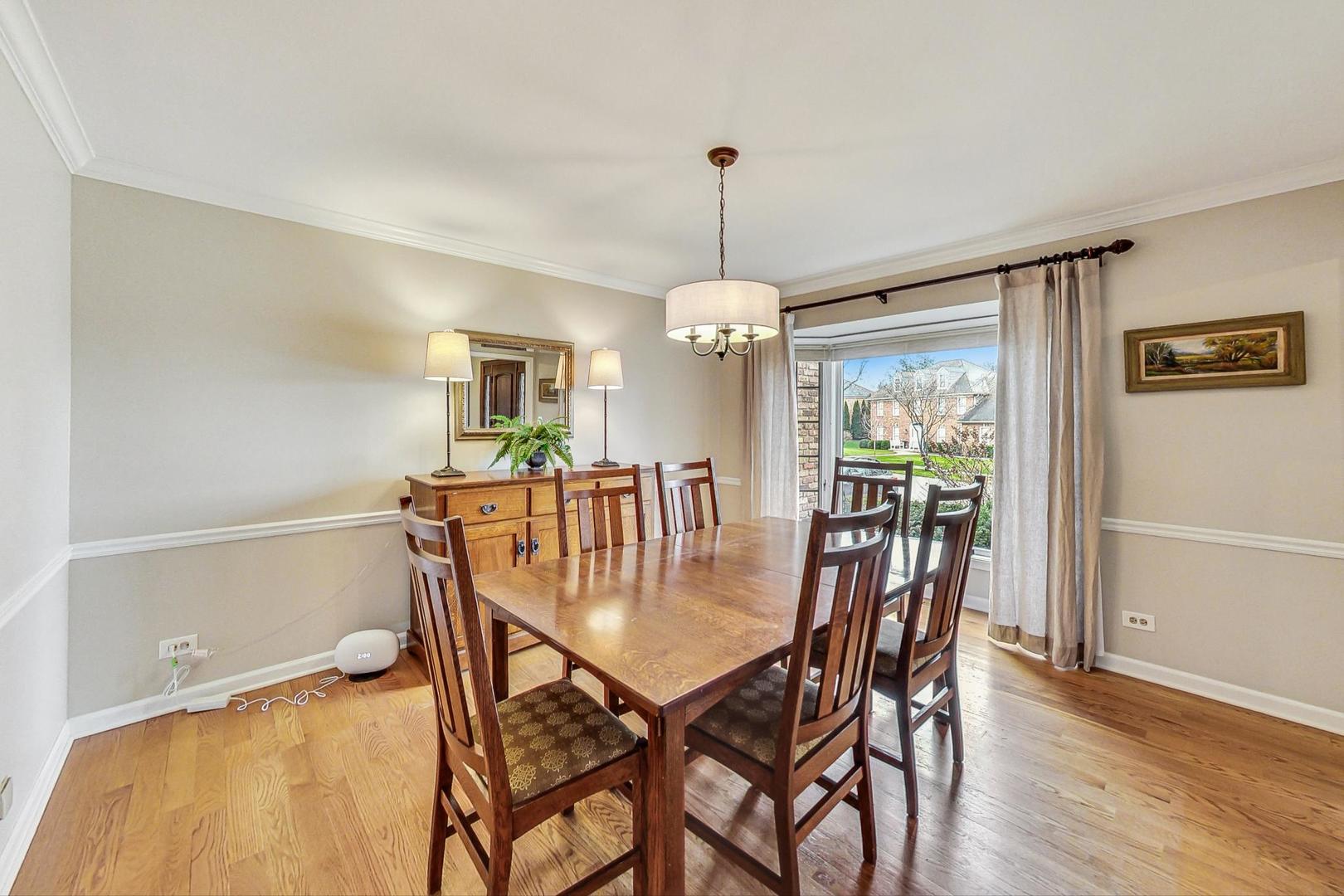 549 60th Place Burr Ridge, IL 60527 - Photo 20 of 66 Gallery Image 20