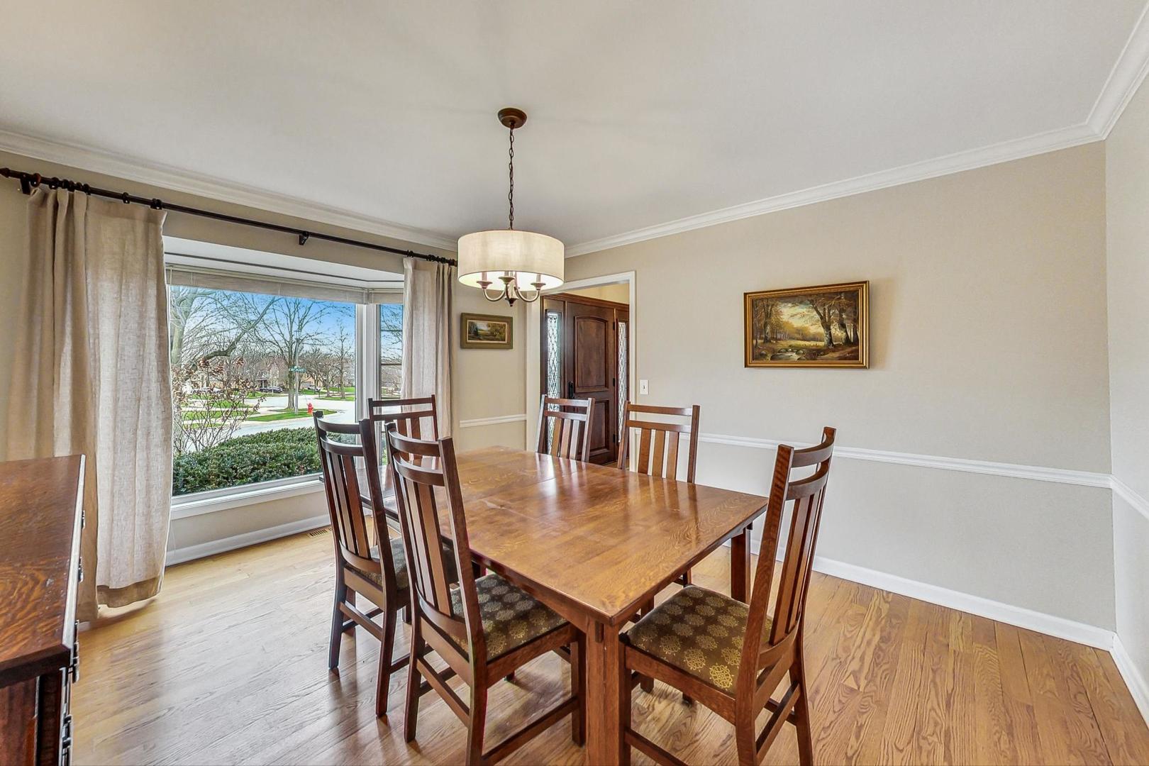 549 60th Place Burr Ridge, IL 60527 - Photo 21 of 66 Gallery Image 21