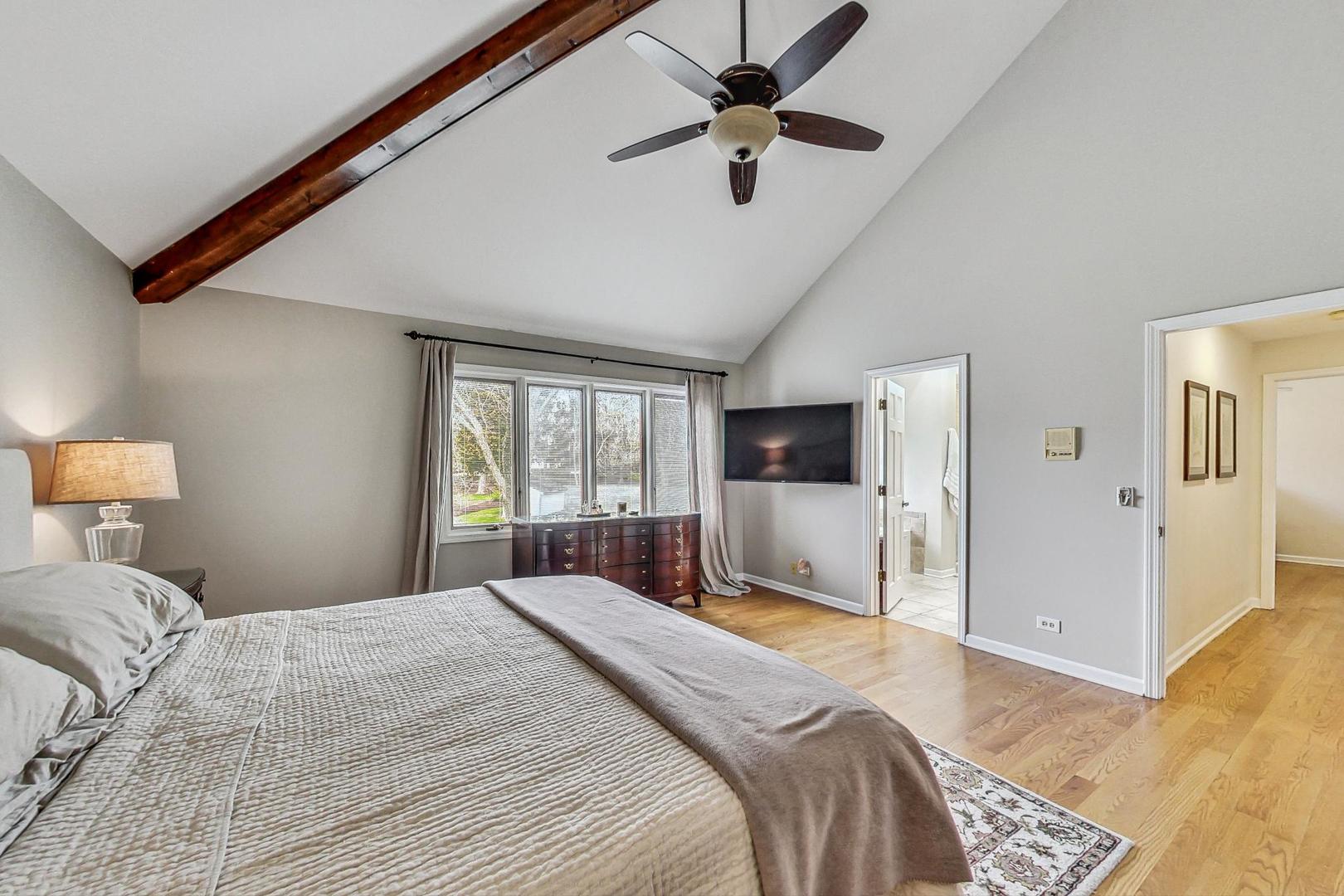 549 60th Place Burr Ridge, IL 60527 - Photo 29 of 66 Gallery Image 29