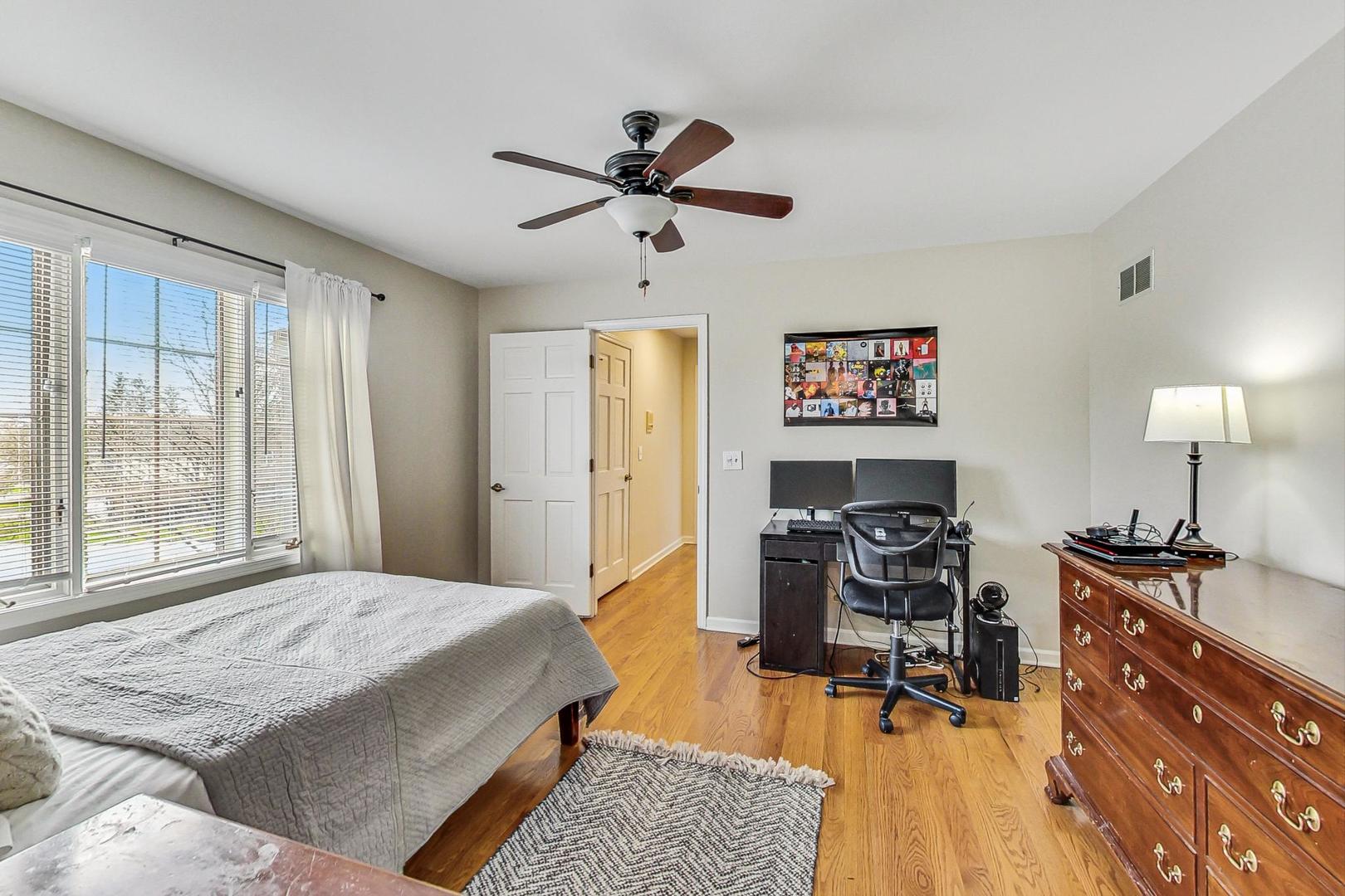 549 60th Place Burr Ridge, IL 60527 - Photo 42 of 66 Gallery Image 42