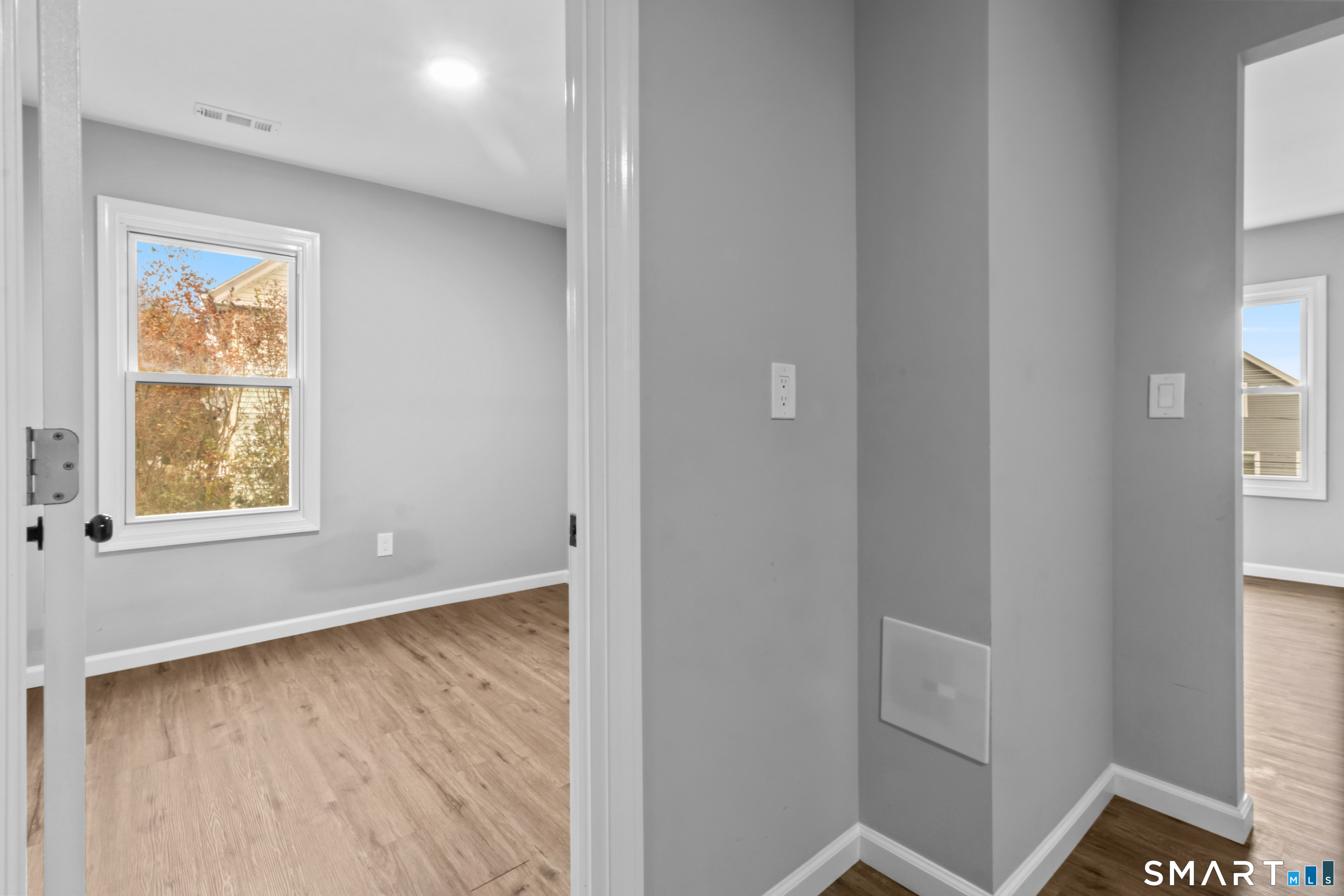 173 Shaw Street New London, CT 06320 - Photo 13 of 19 a view of an empty room with a window