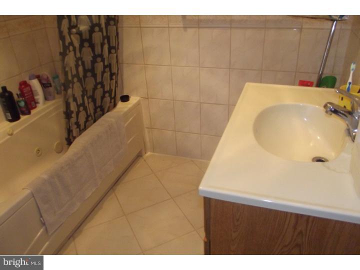 2429 Park Road Warrington, PA 18976 - Photo 12 of 25 Gallery Image 12