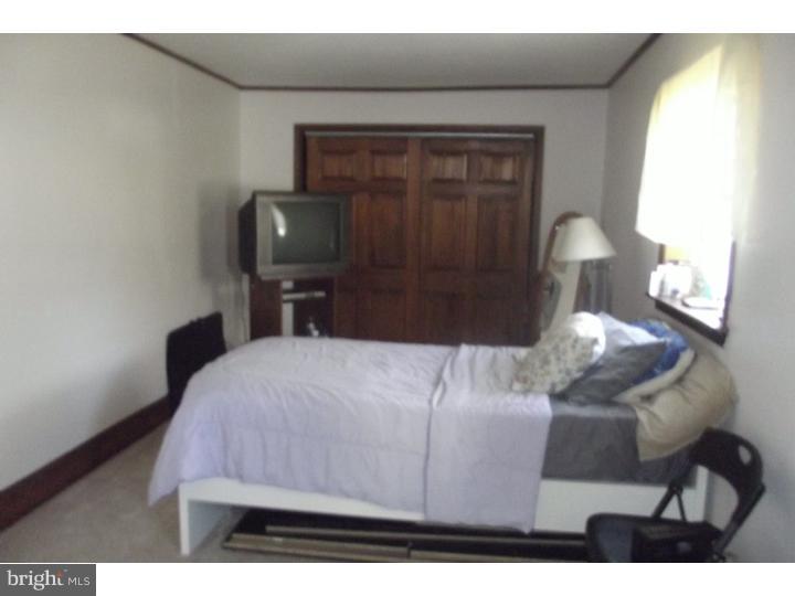 2429 Park Road Warrington, PA 18976 - Photo 14 of 25 Gallery Image 14