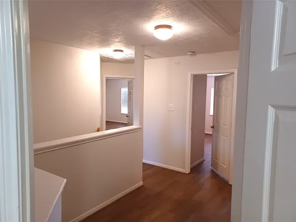 $2,300 | 13414 Beechglen Lane, Houston, TX 77083