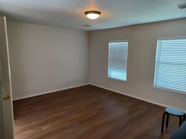 $2,300 | 13414 Beechglen Lane, Houston, TX 77083