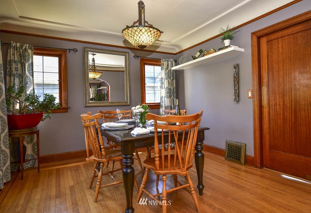 721 North 47th Street Seattle, WA 98103 - Photo 7 of 25