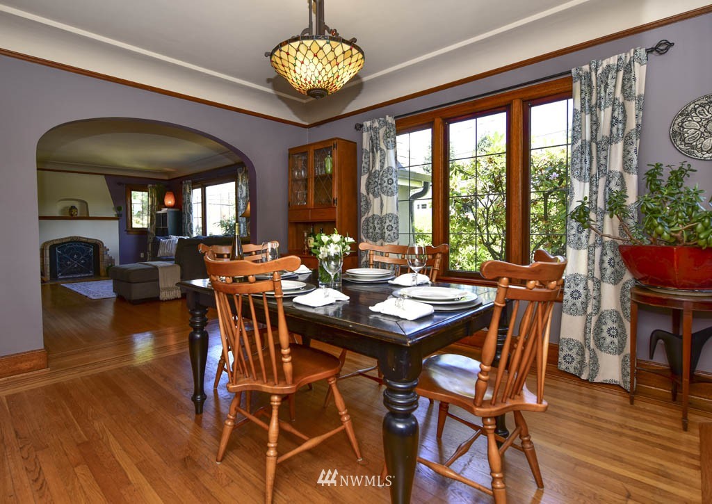 721 North 47th Street Seattle, WA 98103 - Photo 8 of 25