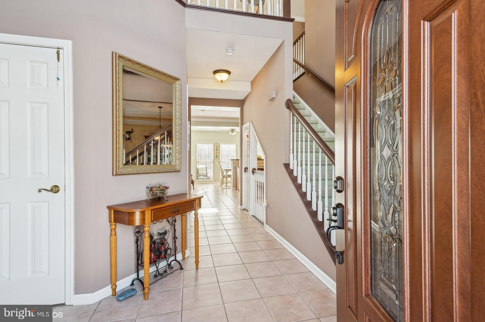 33 Donovan Road Pennington, NJ 08534 - Photo 5 of 46 Gallery Image 5