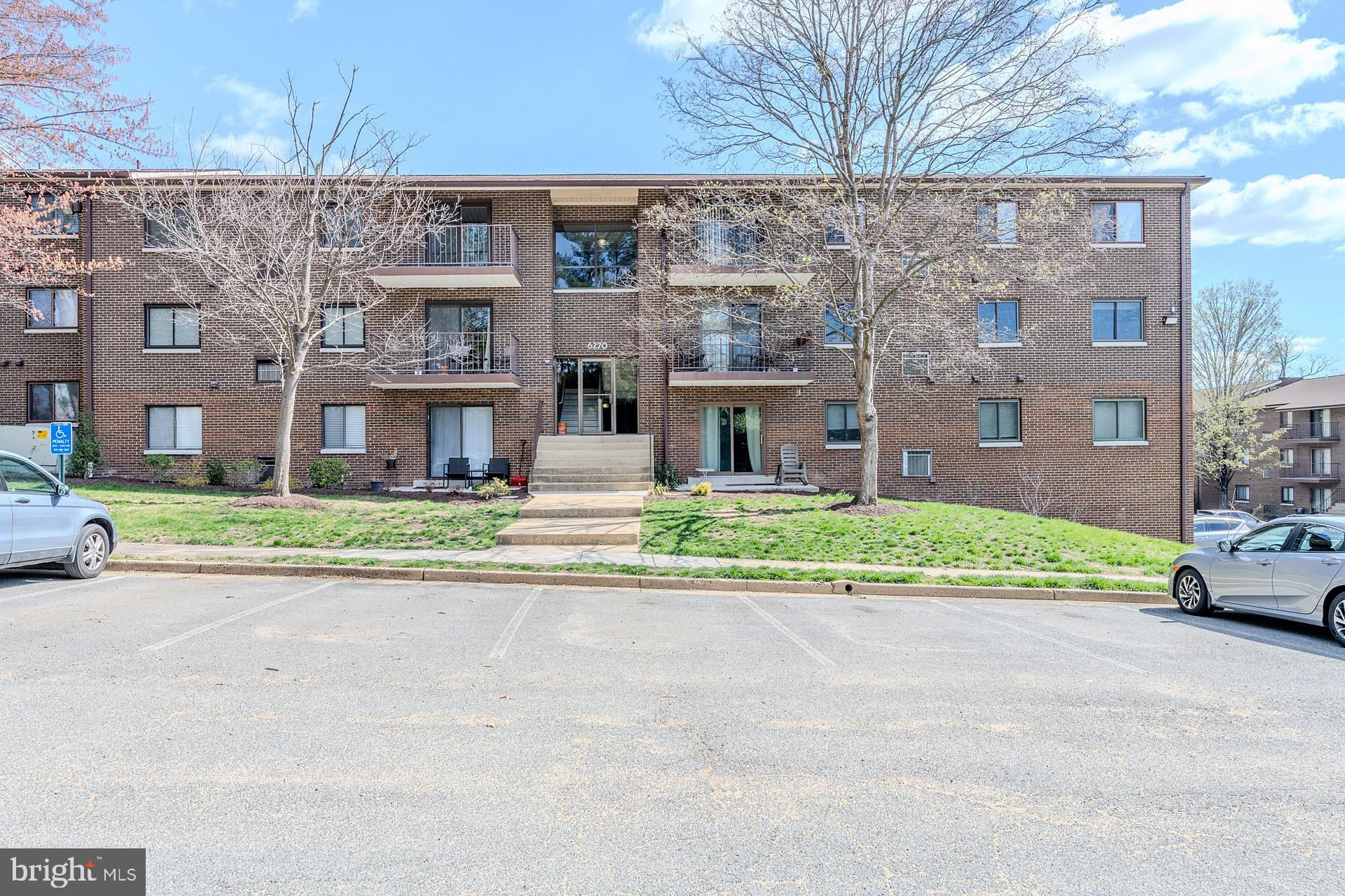 6270 Edsall Road, Unit 404 Alexandria, VA 22312 - Photo 2 of 18 Gallery Image 2