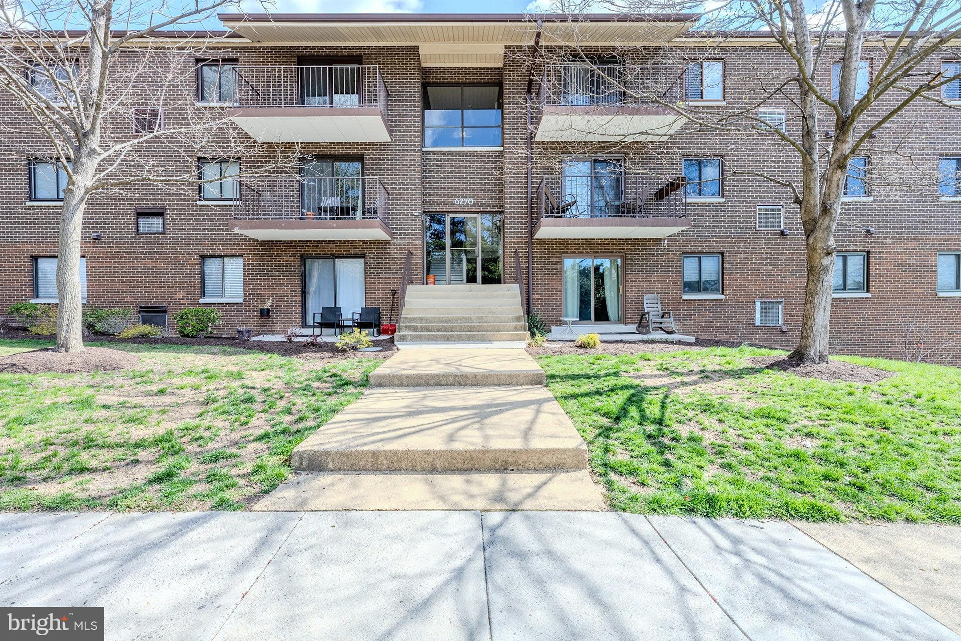 6270 Edsall Road, Unit 404 Alexandria, VA 22312 - Photo 4 of 18 Gallery Image 4