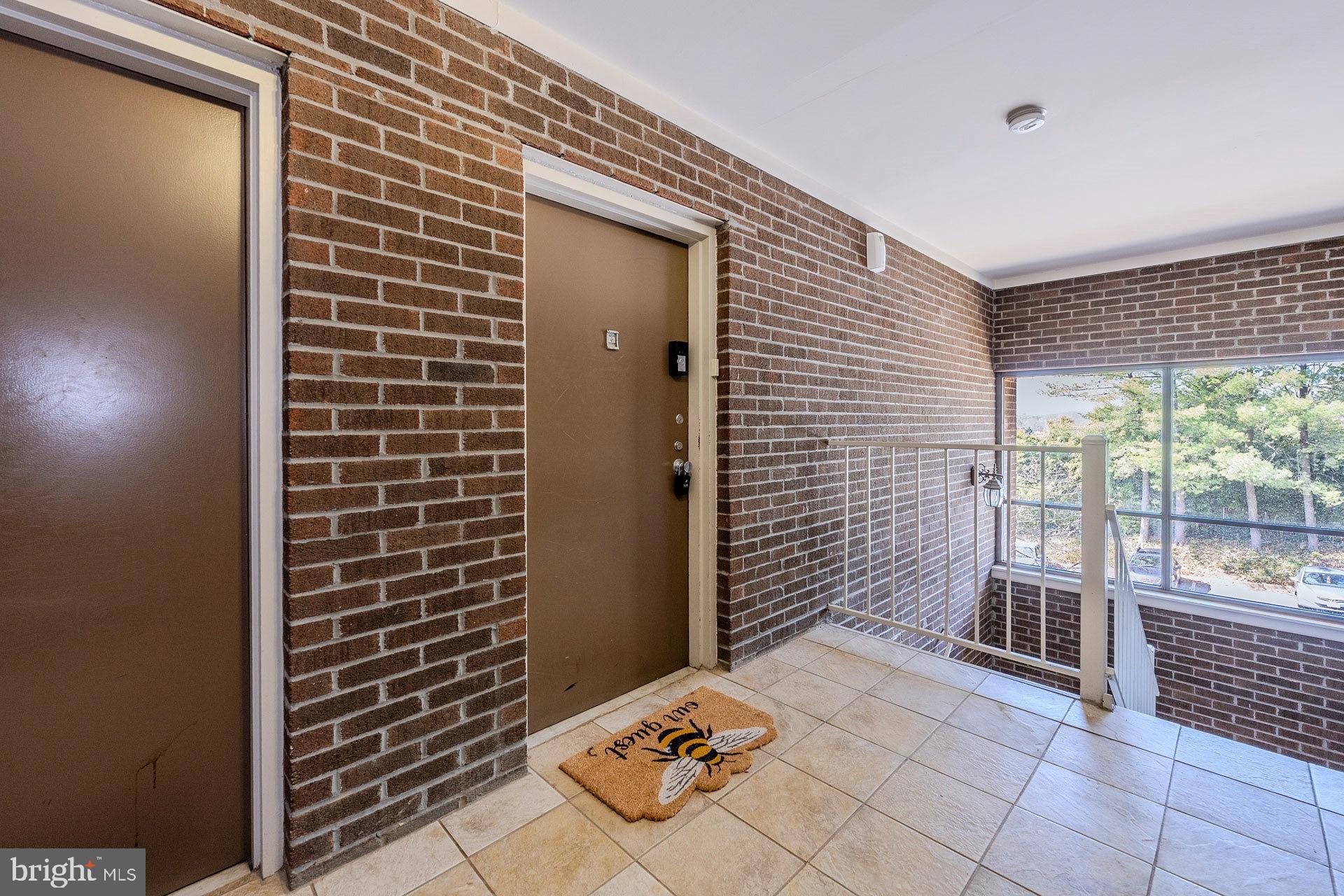 6270 Edsall Road, Unit 404 Alexandria, VA 22312 - Photo 5 of 18 Gallery Image 5