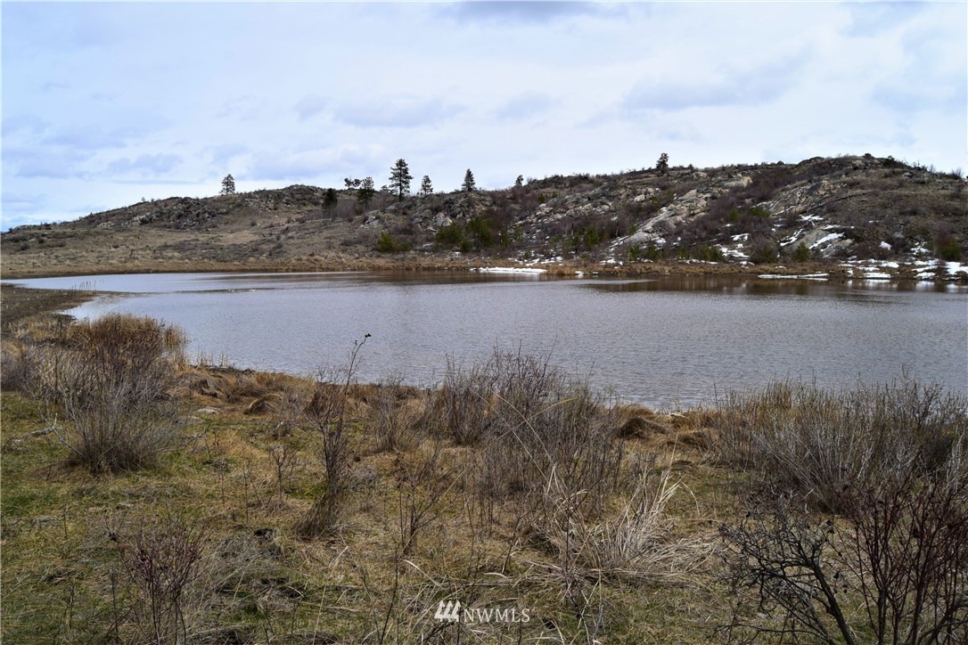 223 Q Cameron Lake Loop Road Okanogan, WA 98840 - Photo 12 of 30 Gallery Image 12