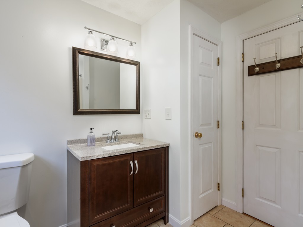 16 Battis Road Merrimac, MA 01860 - Photo 11 of 27 Gallery Image 11