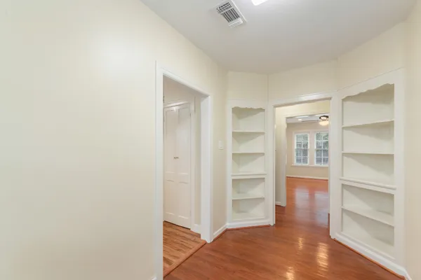$1,650 | 5710 Greenbriar Drive, Houston, TX 77030