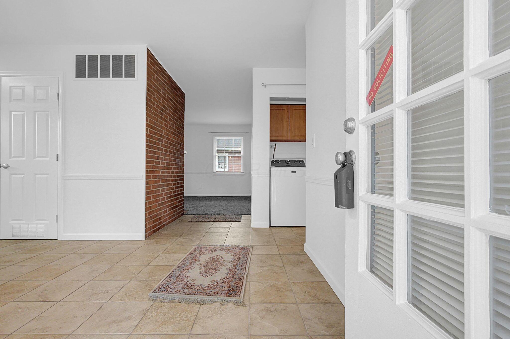 5-web-or-mls-463-darbyhurst-rd