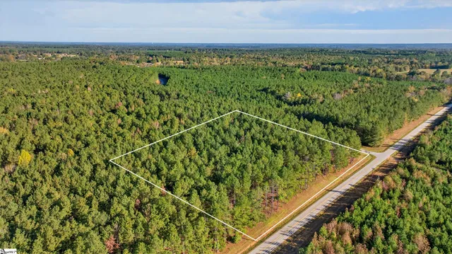 $75,900 | 8 Garlington Road, Cross Hill, SC 29332