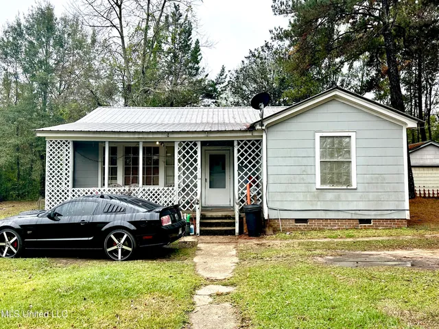 $59,500 | 707 Earl Street, McComb, MS 39648
