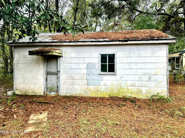 $59,500 | 707 Earl Street, McComb, MS 39648