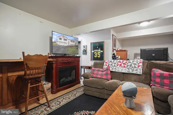 $2,100 | 13014 Orchid Drive, Hagerstown, MD 21742