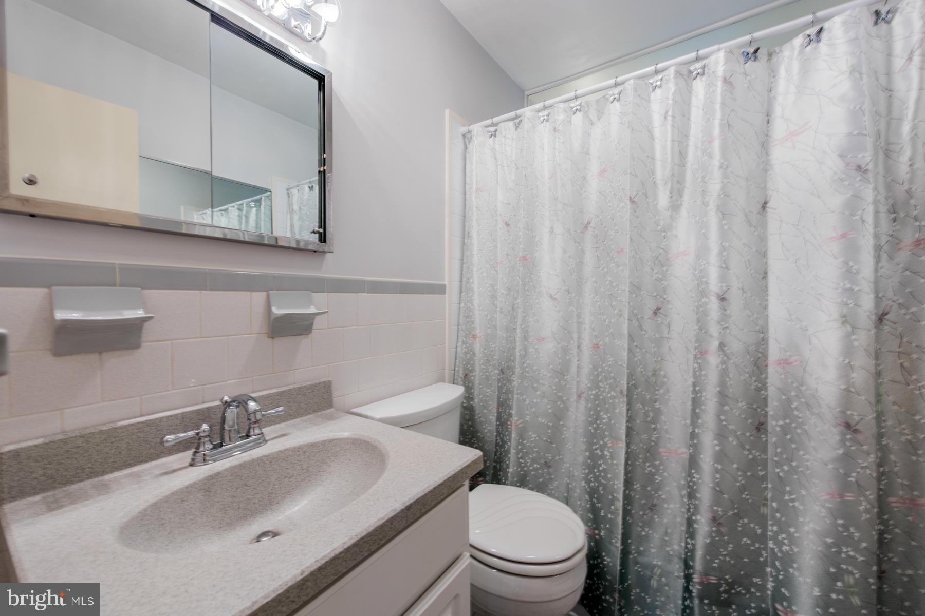 9898 Postwick Road Ellicott City, MD 21042 - Photo 18 of 26 Bath