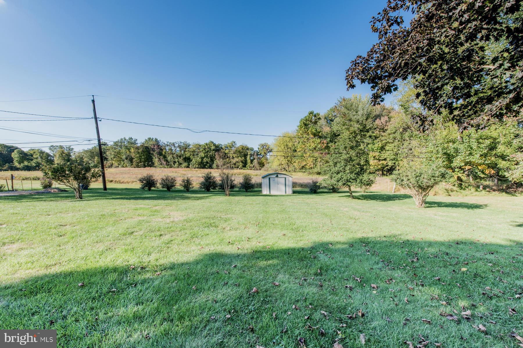 9898 Postwick Road Ellicott City, MD 21042 - Photo 24 of 26 Yard
