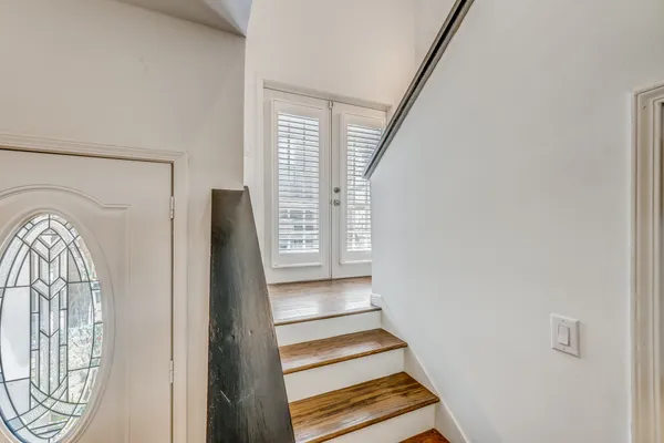 $2,190 | 708 Fowler Street, Houston, TX 77007