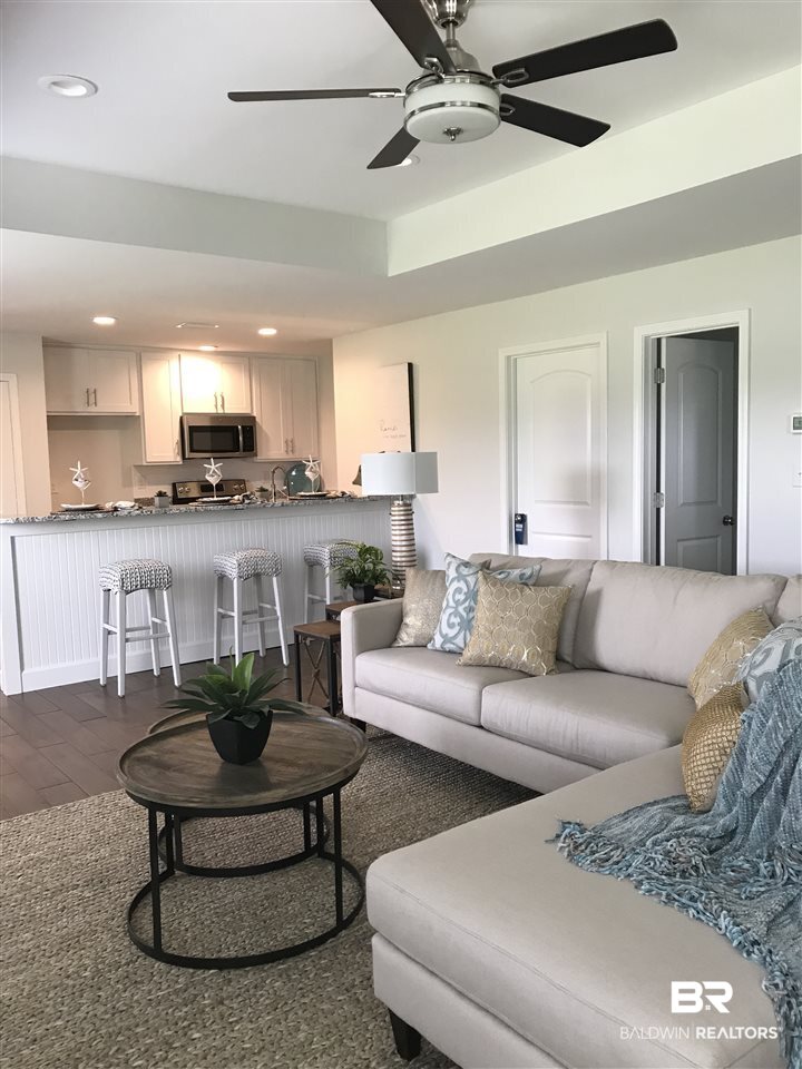 24157 Veranda Circle Elberta, AL 36530 - Photo 12 of 22 Living Room