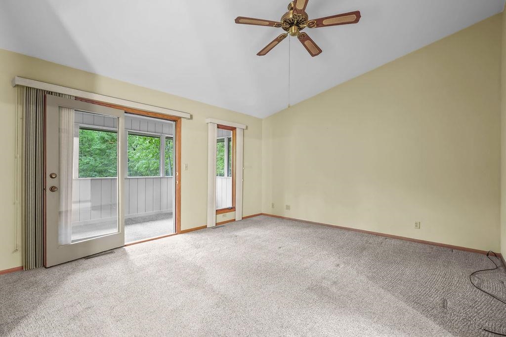 10876 Crockett Road Roscoe, IL 61073 - Photo 23 of 58