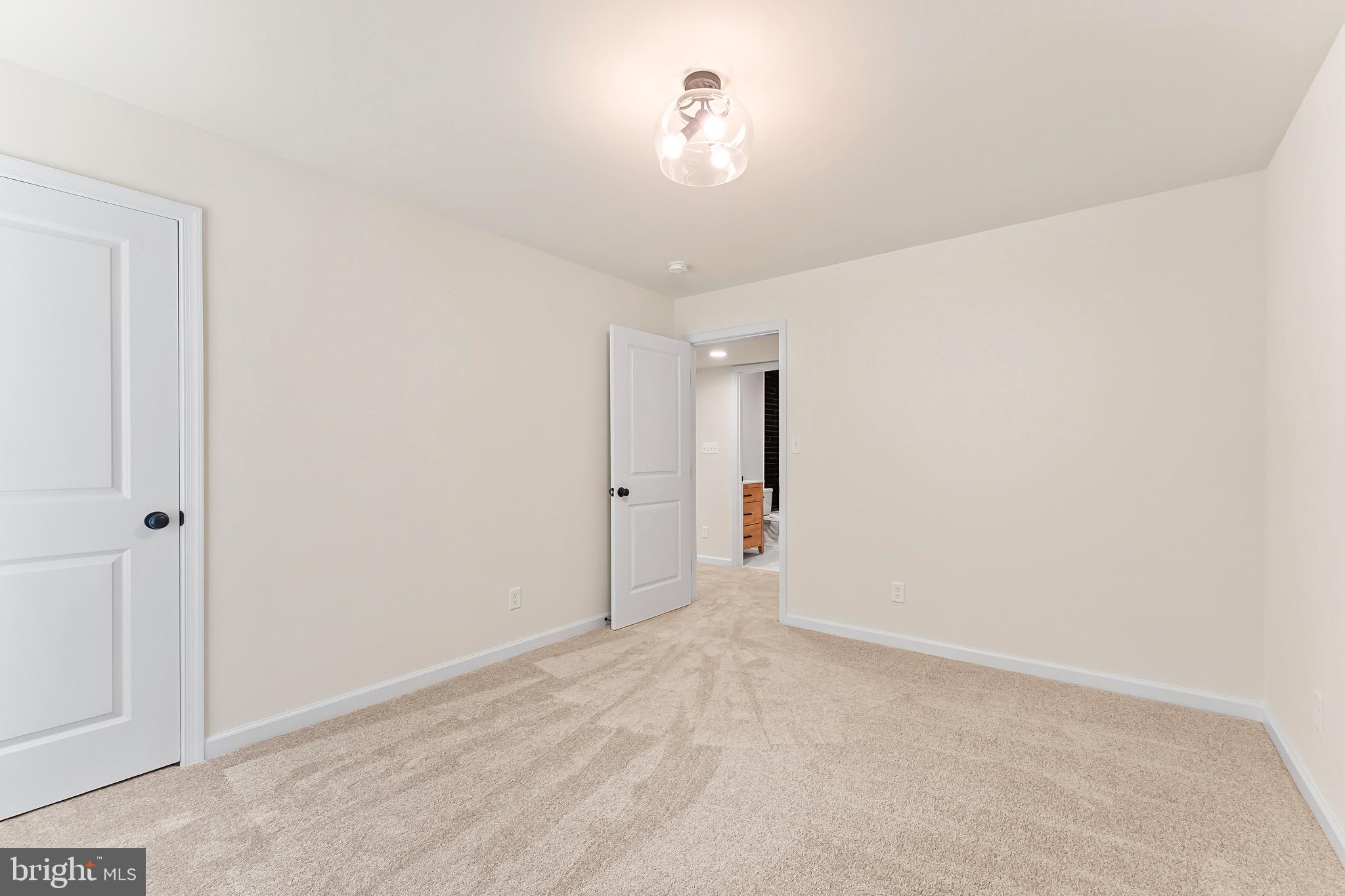 10038 Bear Lane Ruther Glen, VA 22546 - Photo 37 of 55