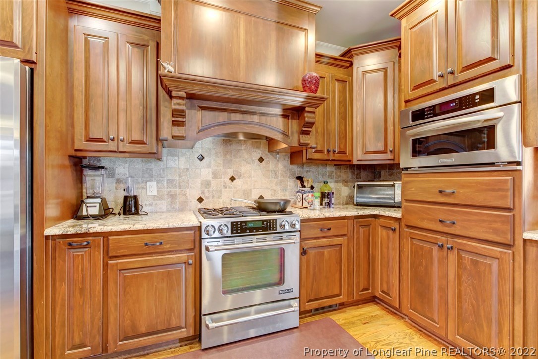 319 Lasater Road Bunnlevel, NC 28323 - Photo 8 of 27 Gallery Image 8