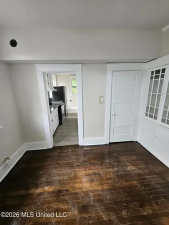 $1,800 | 1711 Cherry Street, Unit B, Vicksburg, MS 39180
