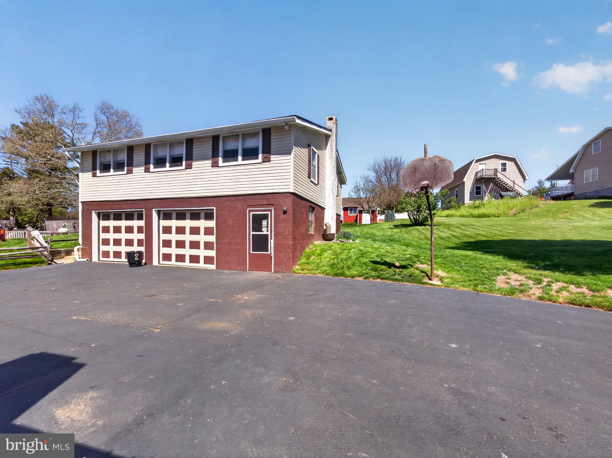 8275 Mertztown Road Alburtis, PA 18011 - Photo 13 of 53