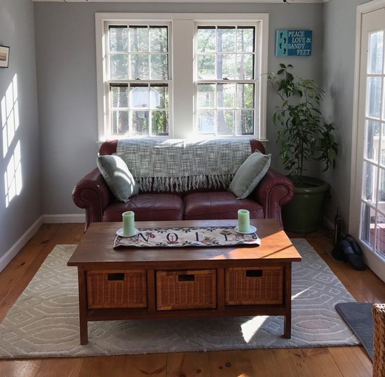 396 Holly Road Marshfield, MA 02050 - Photo 4 of 30 Gallery Image 4