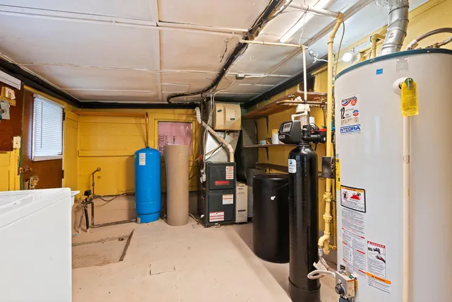 $339,900 | N9198 Pine Avenue, East Troy, WI 53120