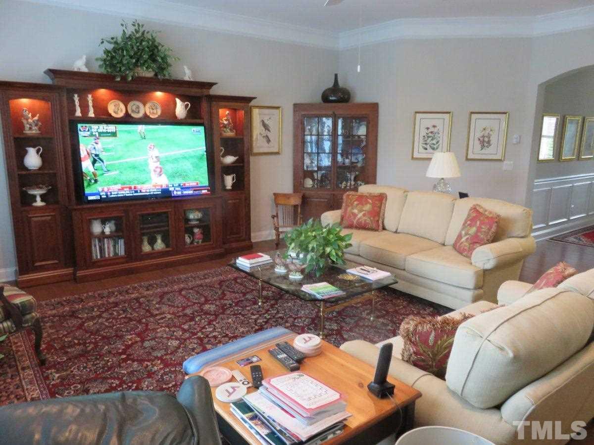 8404 Coppice Circle Raleigh, NC 27615 - Photo 11 of 24 Gallery Image 11