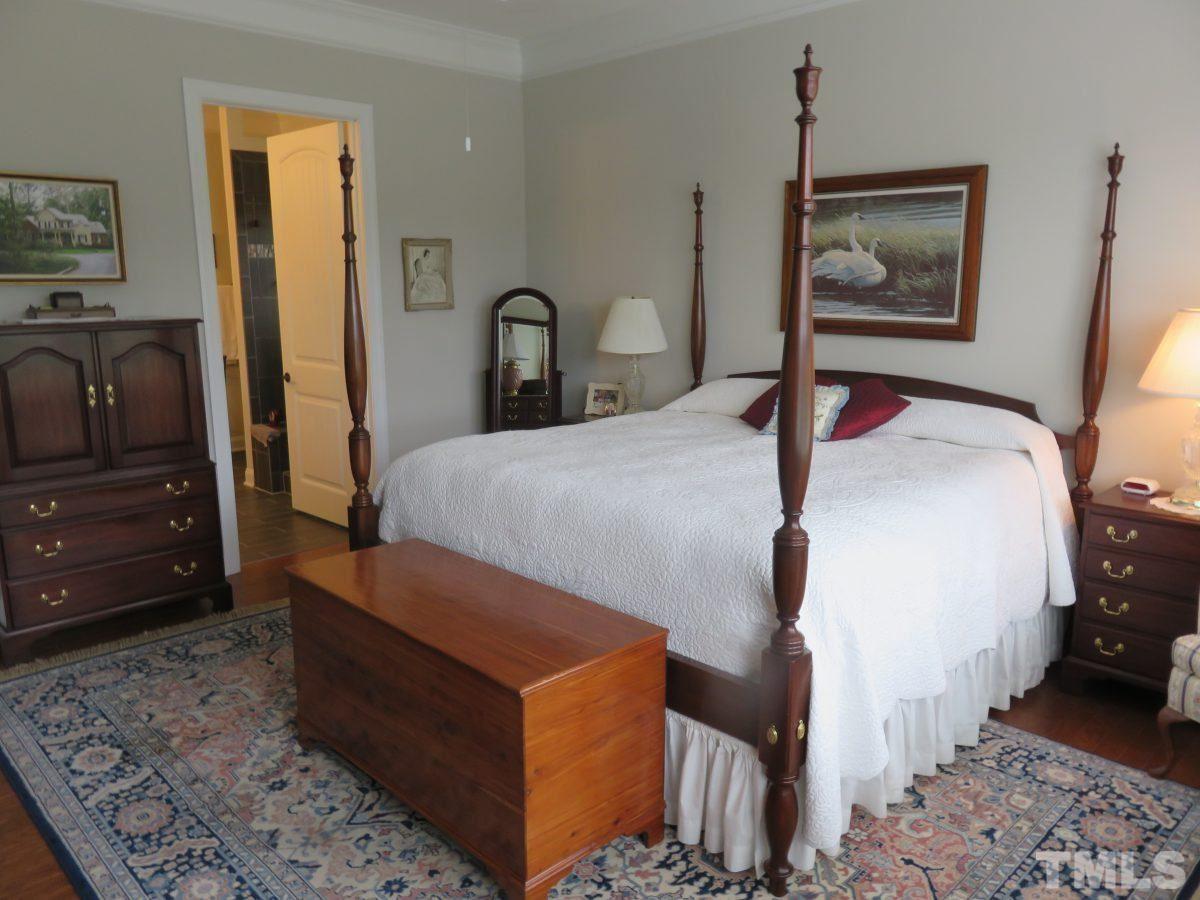 8404 Coppice Circle Raleigh, NC 27615 - Photo 12 of 24 Gallery Image 12