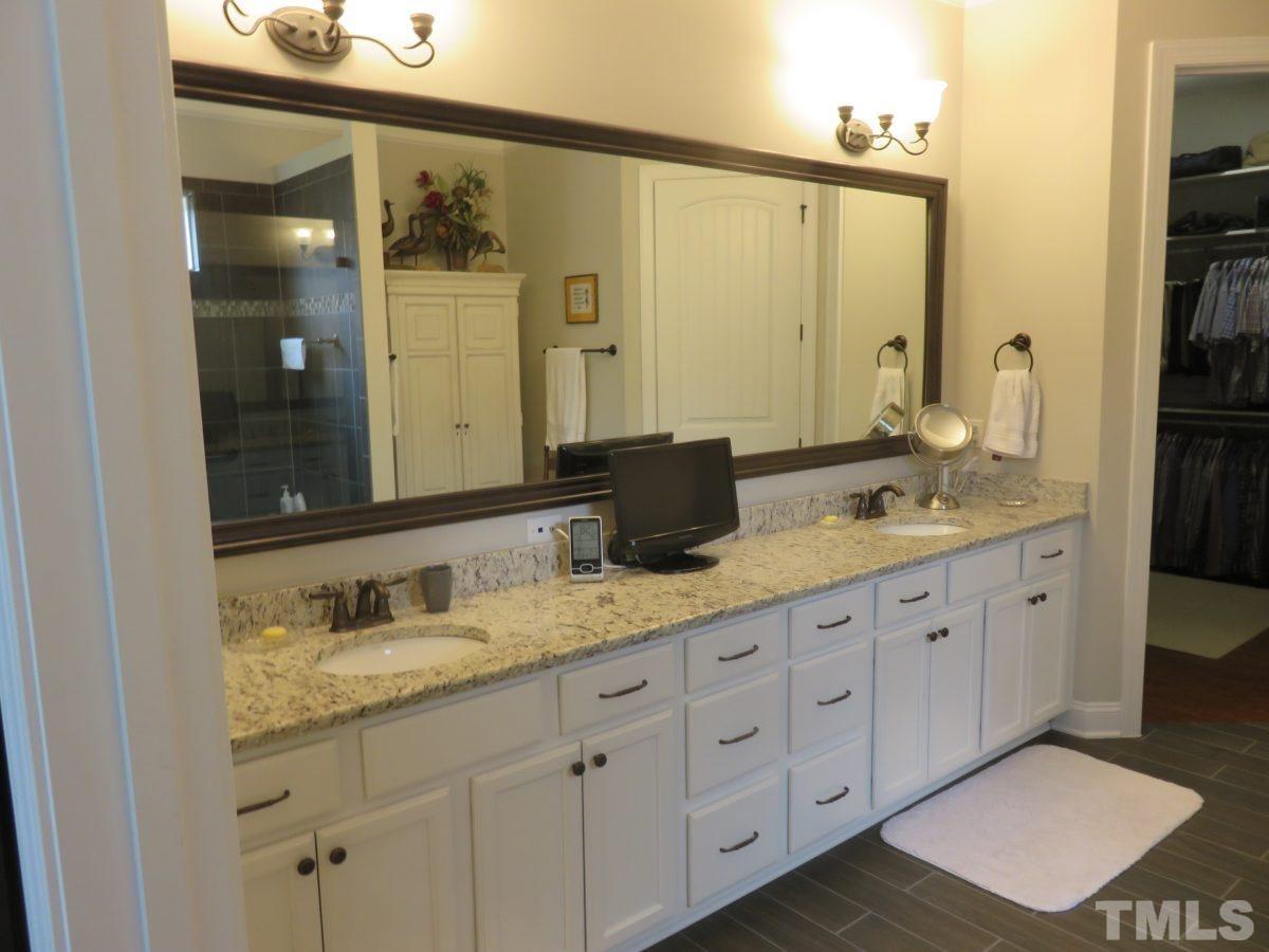 8404 Coppice Circle Raleigh, NC 27615 - Photo 13 of 24 Gallery Image 13