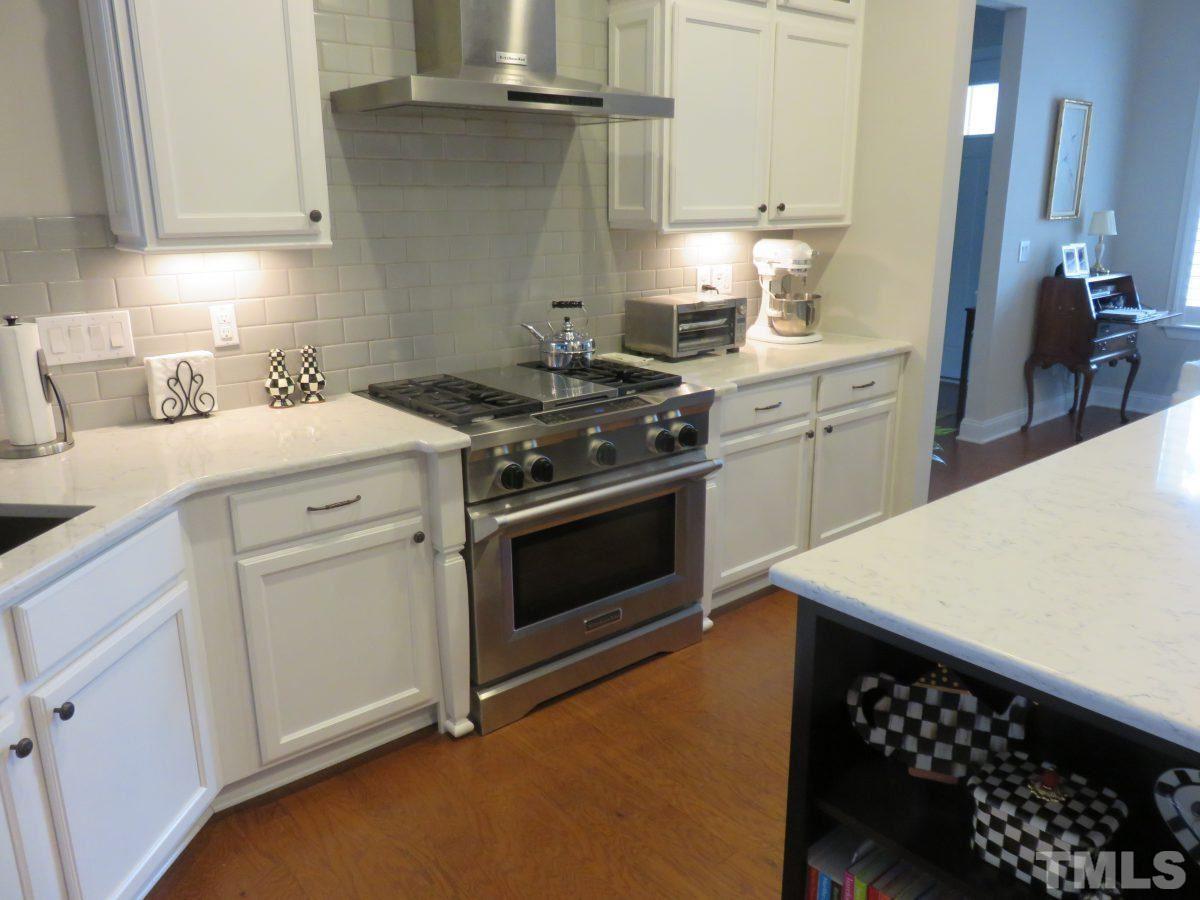8404 Coppice Circle Raleigh, NC 27615 - Photo 8 of 24 Gallery Image 8