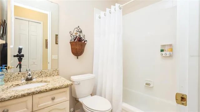 $370,000 | 25921 San Rafael Court, Howey-in-the-Hills, FL 34737